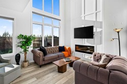 215 Mallard Grove SE Calgary, AB T3S 0B1