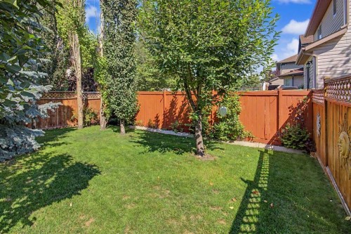 173 Cranfield Green Se, Calgary, AB 