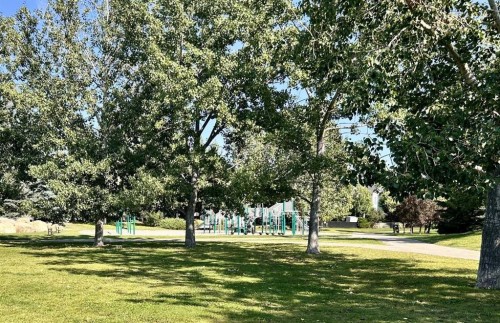 173 Cranfield Green Se, Calgary, AB 