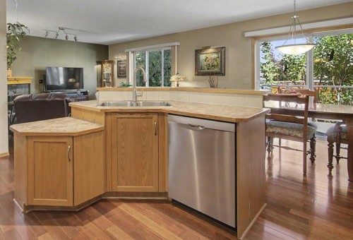 173 Cranfield Green Se, Calgary, AB 