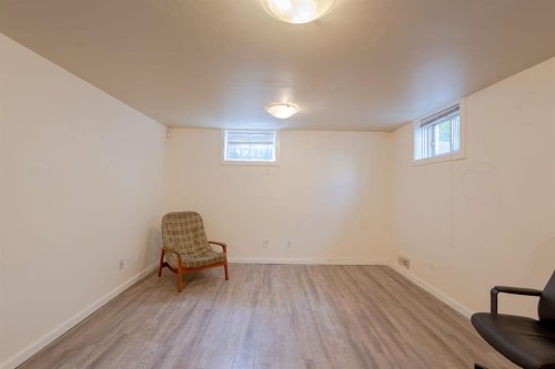 2110 26 Avenue Sw, Calgary, AB 