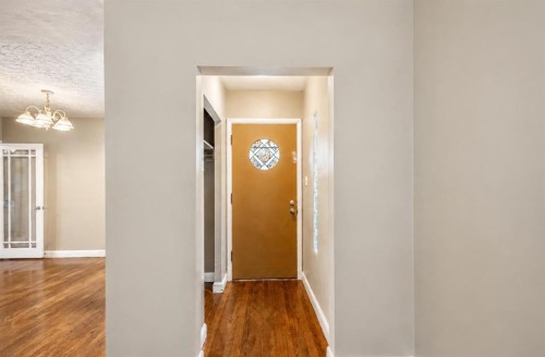 2110 26 Avenue Sw, Calgary, AB 