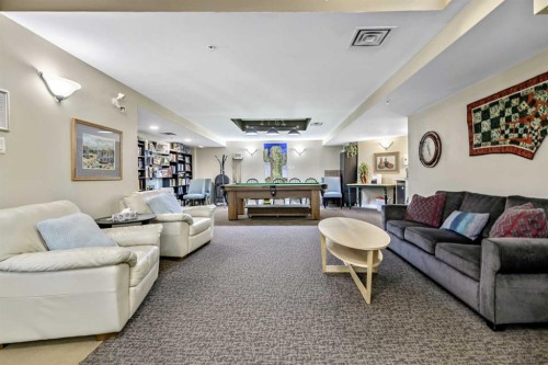 233-20 Discovery Ridge Close Sw, Calgary, AB 