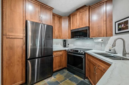 233-20 Discovery Ridge Close Sw, Calgary, AB 