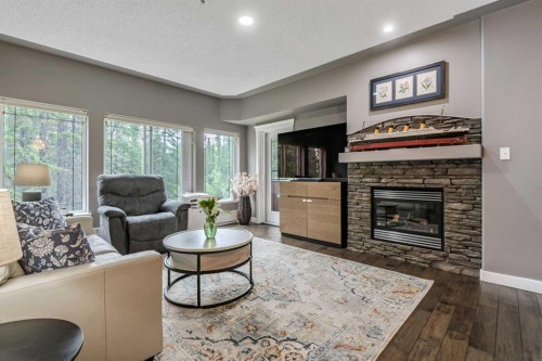 233-20 Discovery Ridge Close Sw, Calgary, AB 
