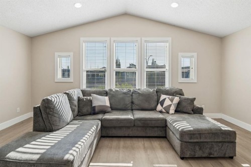 45 Mahogany Terrace Se, Calgary, AB 