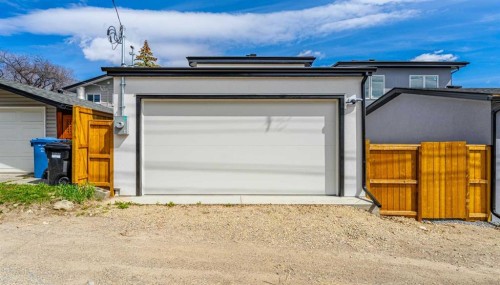 423 Hendon Drive Nw, Calgary, AB 