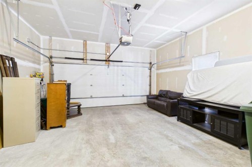 211 Valley Pointe Place Nw, Calgary, AB 