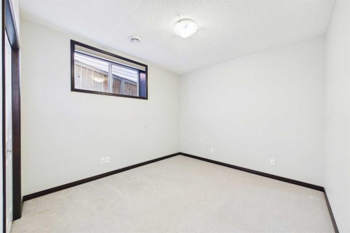211 Valley Pointe Place Nw, Calgary, AB 