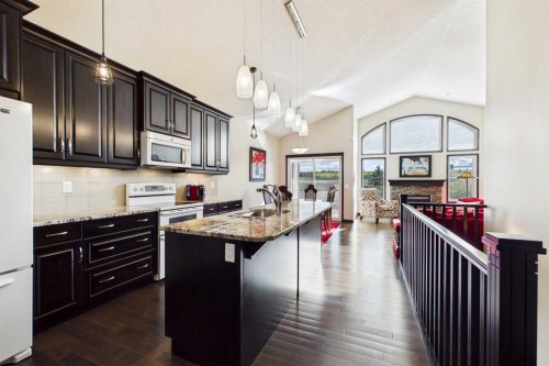 211 Valley Pointe Place Nw, Calgary, AB 