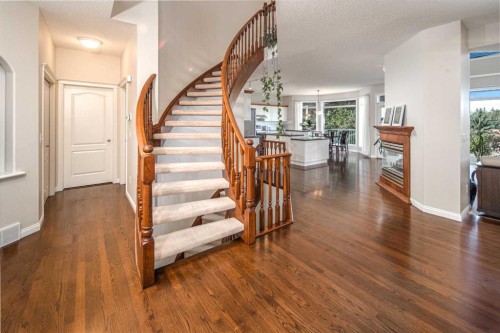 231 Hamptons Terrace Nw, Calgary, AB 
