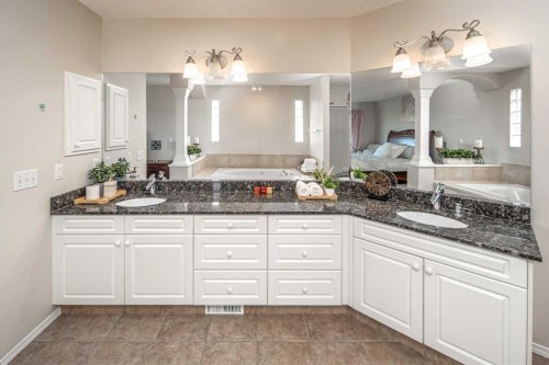 231 Hamptons Terrace Nw, Calgary, AB 