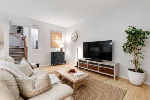 102 Springborough Point Sw, Calgary, AB 