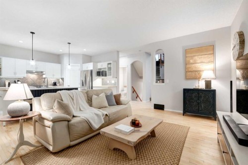 102 Springborough Point Sw, Calgary, AB 