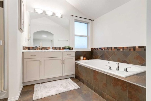 102 Springborough Point Sw, Calgary, AB 