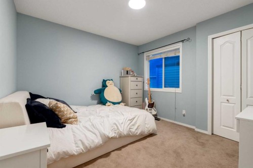 102 Springborough Point Sw, Calgary, AB 
