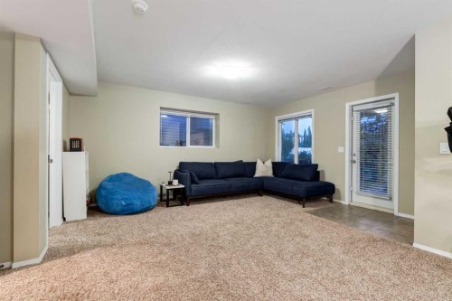 102 Springborough Point Sw, Calgary, AB 