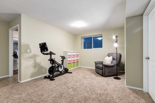 102 Springborough Point Sw, Calgary, AB 
