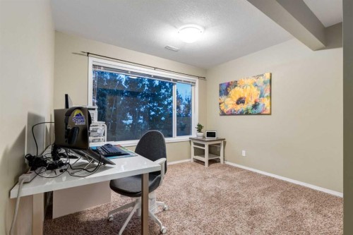 102 Springborough Point Sw, Calgary, AB 