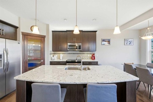141 Evanspark Gardens Nw, Calgary, AB 