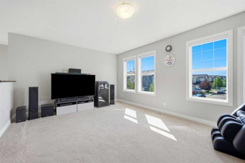 141 Evanspark Gardens Nw, Calgary, AB 
