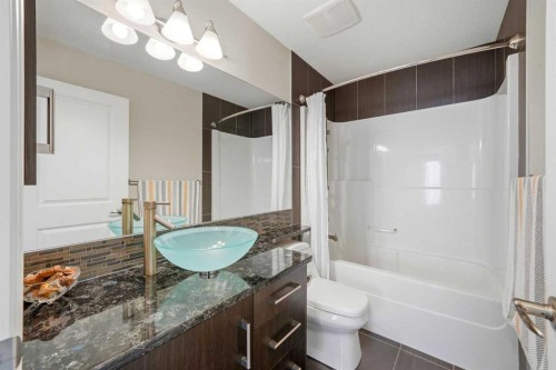 141 Evanspark Gardens Nw, Calgary, AB 