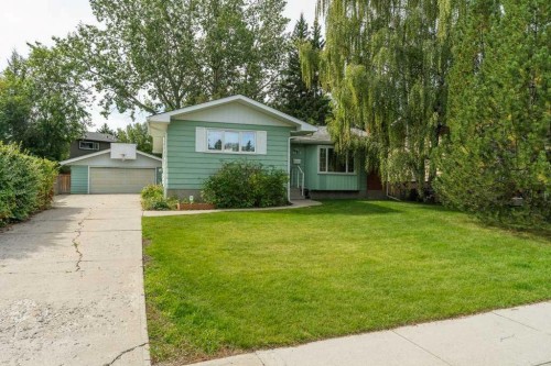 3239 Oakwood Drive Sw, Calgary, AB 