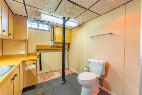 3239 Oakwood Drive Sw, Calgary, AB 
