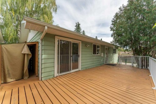 3239 Oakwood Drive Sw, Calgary, AB 
