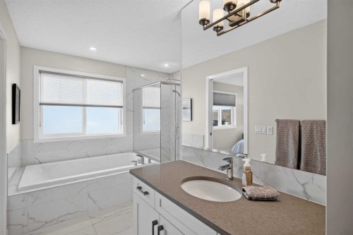 648 Legacy Woods Circle Se, Calgary, AB 