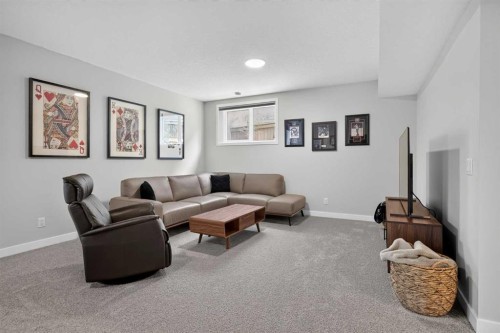 648 Legacy Woods Circle Se, Calgary, AB 