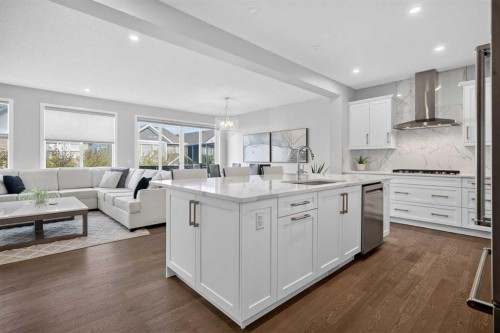 648 Legacy Woods Circle Se, Calgary, AB 