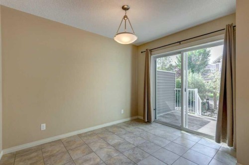 409 Cranberry Park Se, Calgary, AB 