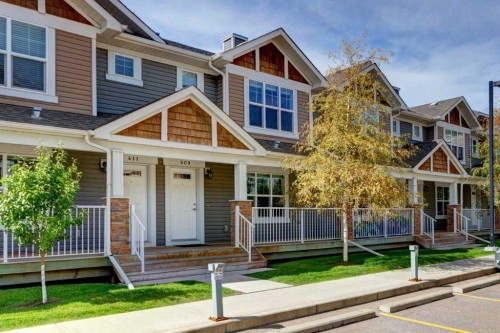 409 Cranberry Park Se, Calgary, AB 