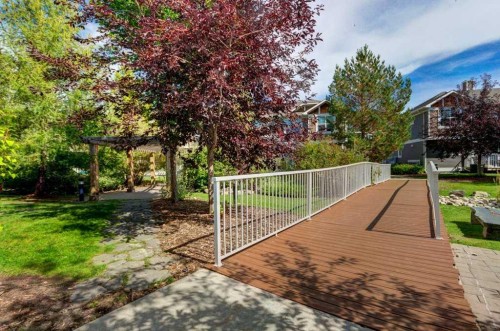 409 Cranberry Park Se, Calgary, AB 