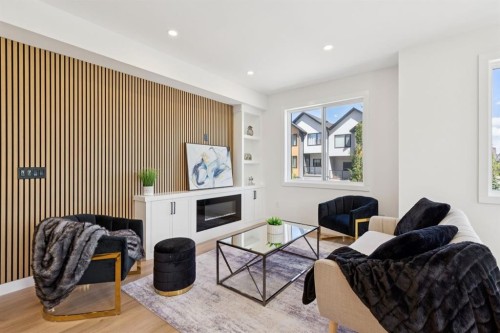 2402 Westmount Road Nw, Calgary, AB 