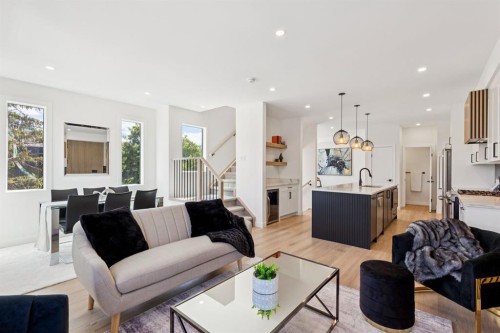 2402 Westmount Road Nw, Calgary, AB 