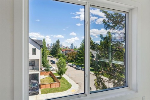 2402 Westmount Road Nw, Calgary, AB 