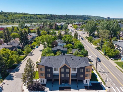 2402 Westmount Road Nw, Calgary, AB 