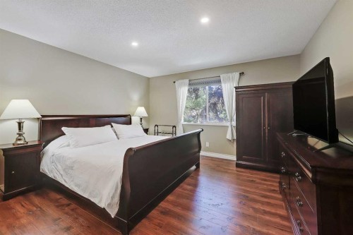 185 Springwood Drive Sw, Calgary, AB 