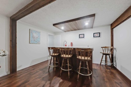 185 Springwood Drive Sw, Calgary, AB 