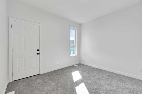 4905 Bowness Road Nw, Calgary, AB 