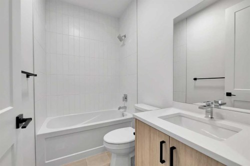 4905 Bowness Road Nw, Calgary, AB 