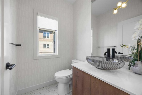 302-67 Panatella Square Nw, Calgary, AB 