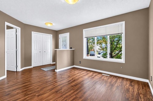 11 Saddlebrook Mews Ne, Calgary, AB 
