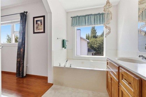 209 Schubert Place Nw, Calgary, AB 