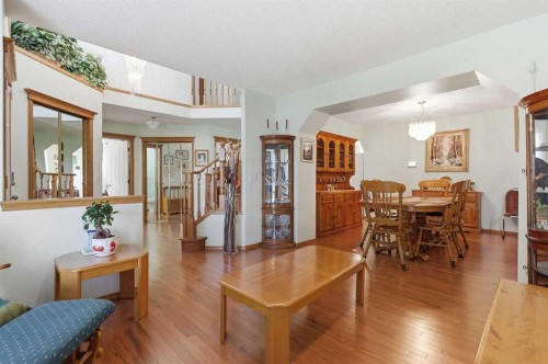 209 Schubert Place Nw, Calgary, AB 