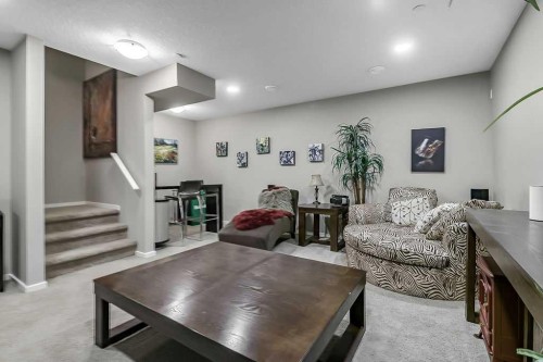1139 Livingston Way Ne, Calgary, AB 