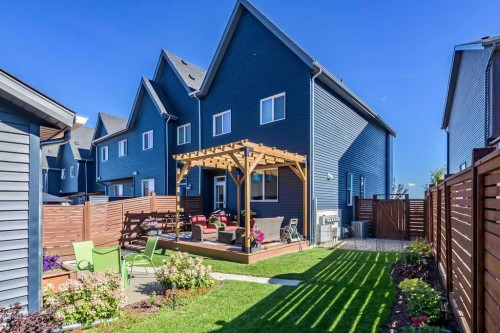 1139 Livingston Way Ne, Calgary, AB 