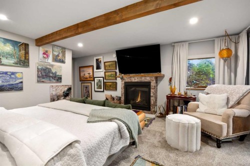 35 Bracken Point, Bragg Creek, AB 